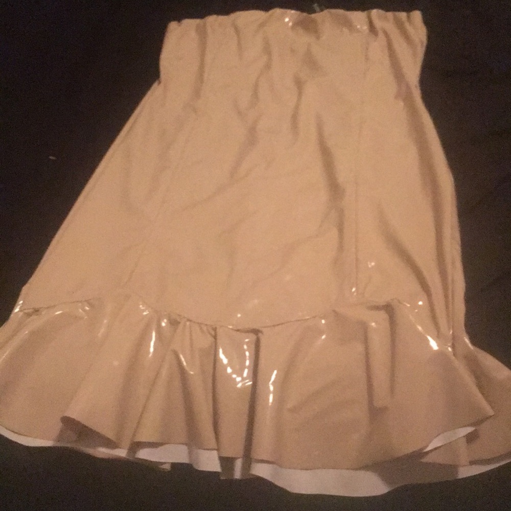 Fashion Nova : Make it edgy Latex Dress